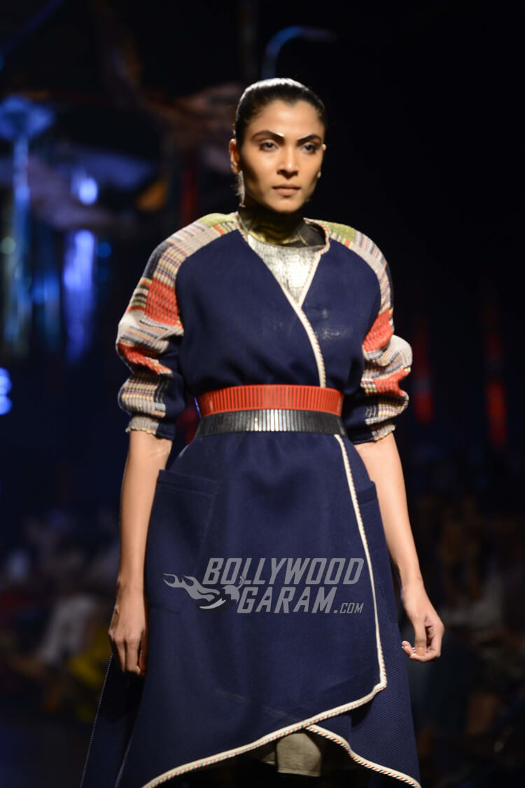 Amit-Aggarwal-Collection-Lakme-Fashion-Week-2017-17