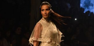 LFW Padma Lakshmi1