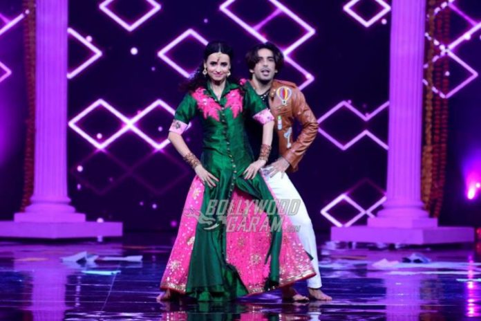 Sanaya Irani and Mohit Sehgal performance